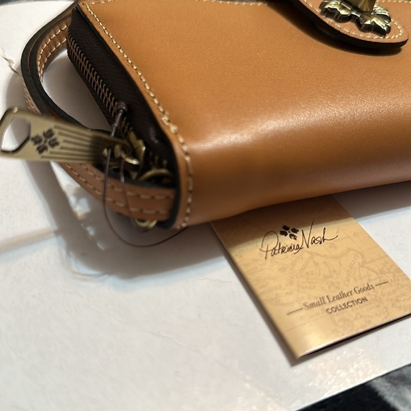 Patricia Nash Leather Edeline Wristlet Wallet - Picture 5 of 7
